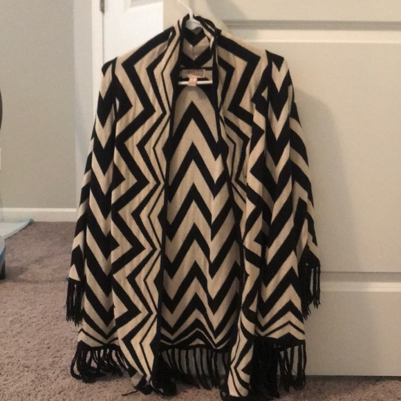 Forever 21 sweater - Picture 1 of 2